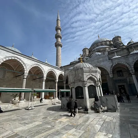 Oda ve Kahvaltı Matana 3*